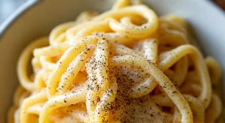 Classic Spaghetti Carbonara: A Simple Italian Delight